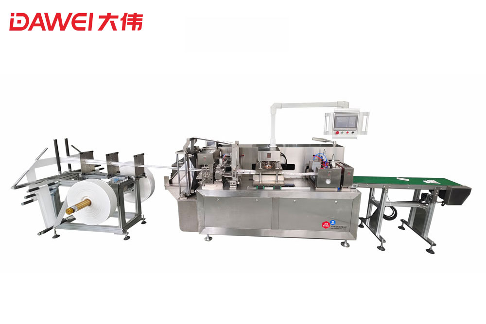 DS-400臥式高速濕巾包裝機（最大2線）